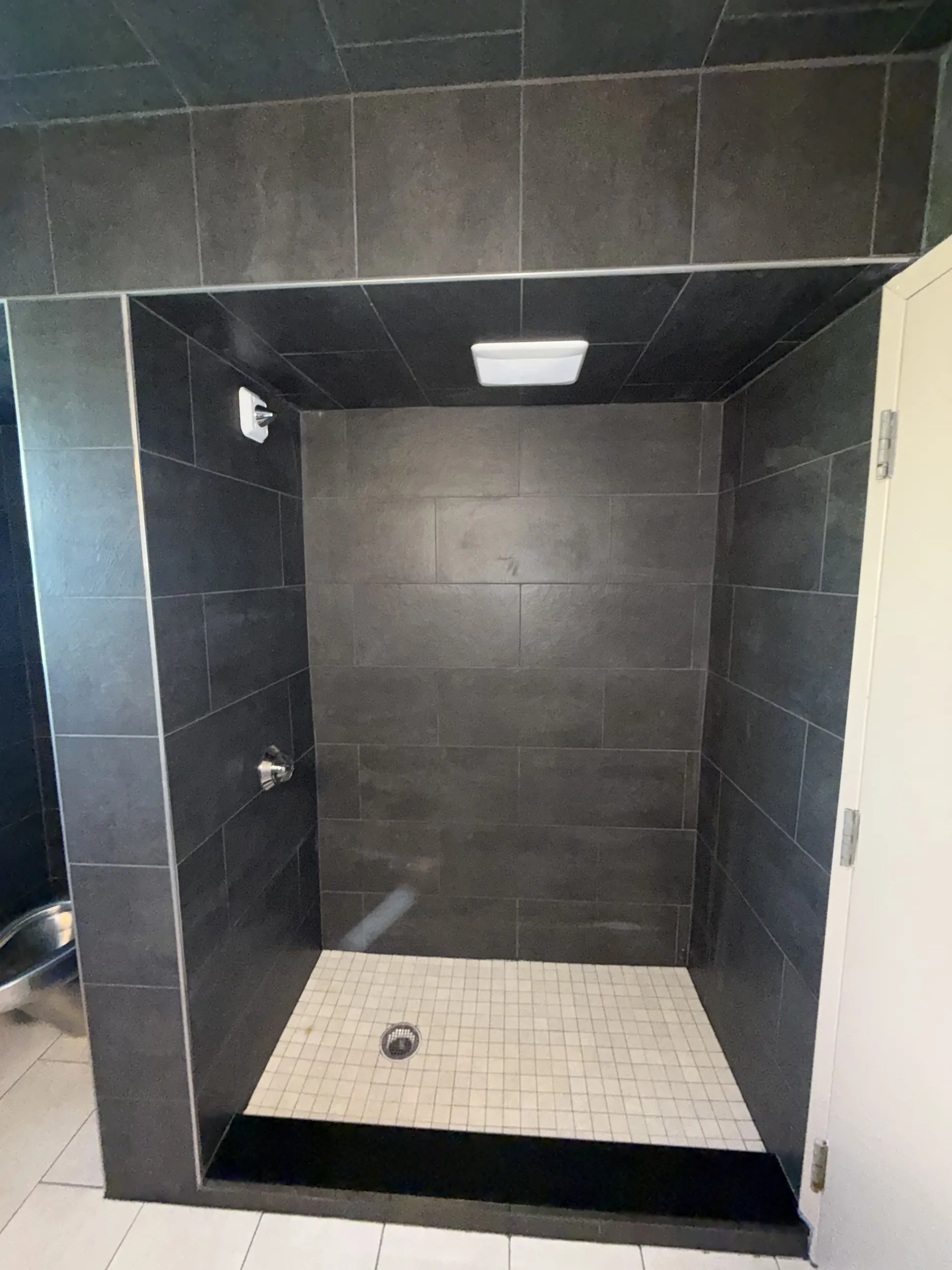 Bathroom Renovations project photo 2