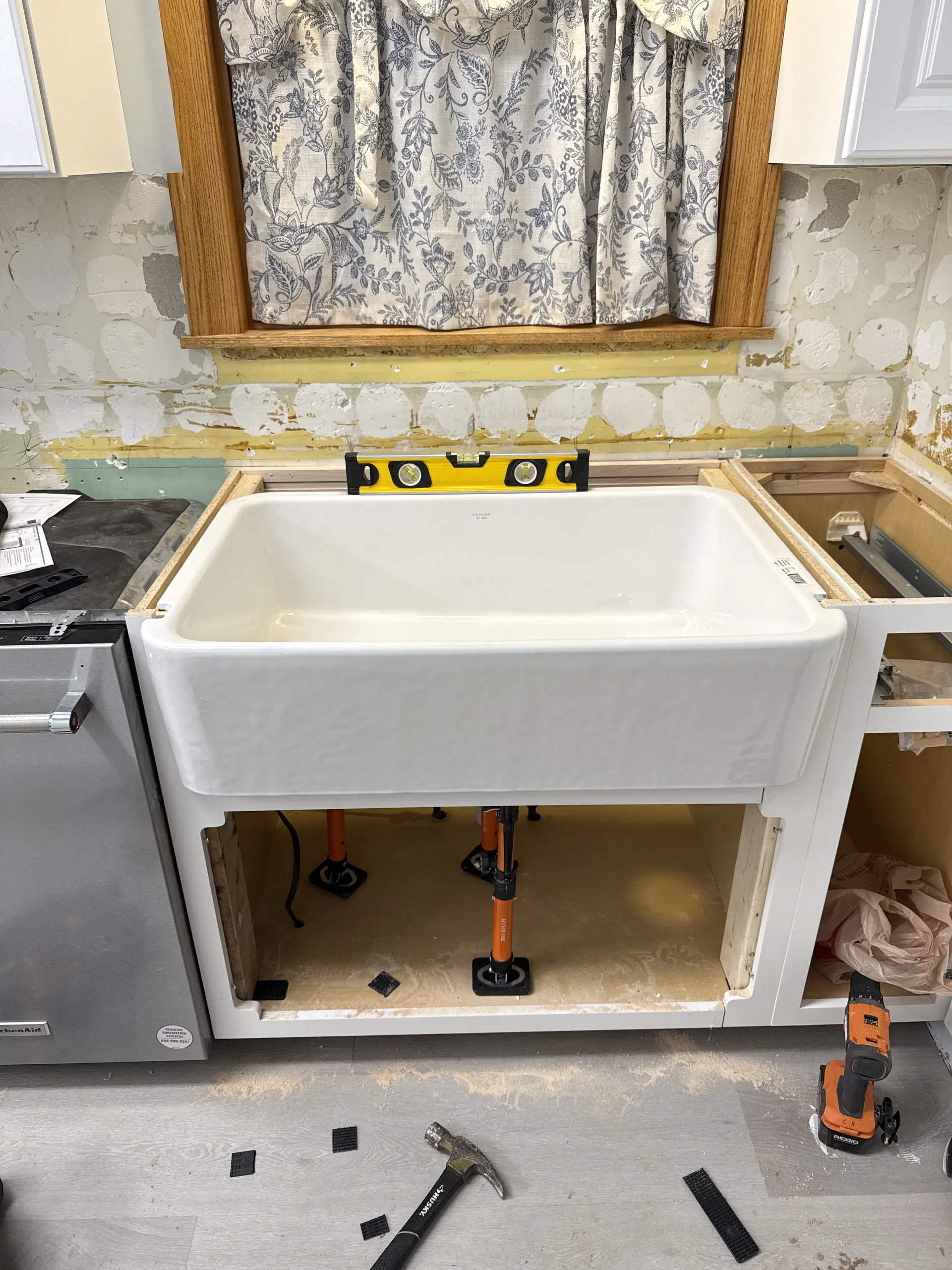 Kitchen Remodeling project photo 1